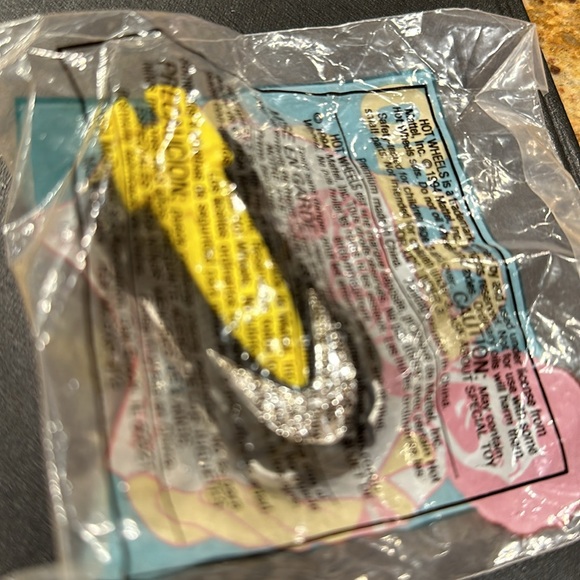 NWT🏎️SET OF 3 HAPPY MEAL CARS- TONKA BULLDOZER, HOT WHEELS SHOCK FORCE & TIGER - Picture 5 of 9